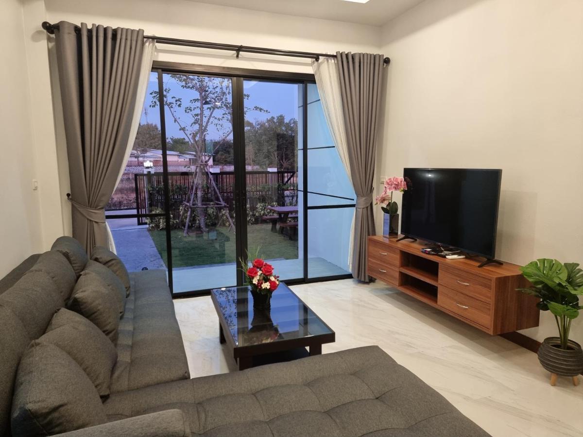 Baan Dalah Buriram别墅 外观 照片